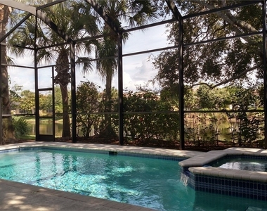 8526 Pepper Tree Way - Photo Thumbnail 1