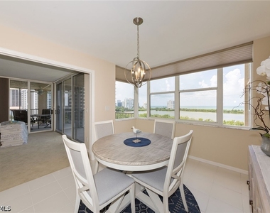 5550 Heron Point Drive - Photo Thumbnail 5
