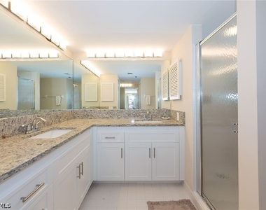5550 Heron Point Drive - Photo Thumbnail 9