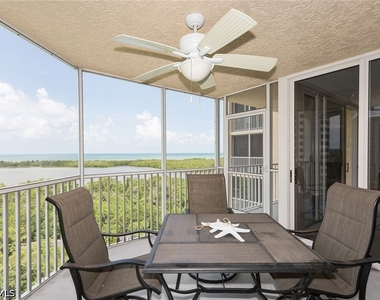 5550 Heron Point Drive - Photo Thumbnail 15