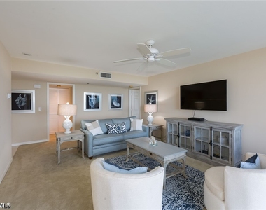 5550 Heron Point Drive - Photo Thumbnail 1