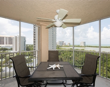 5550 Heron Point Drive - Photo Thumbnail 13