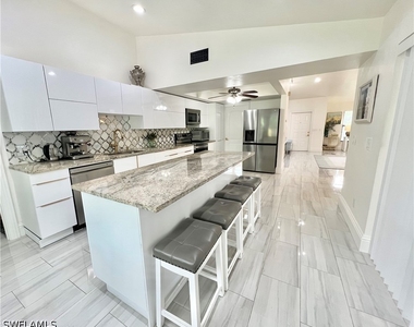 2499 River Reach Drive - Photo Thumbnail 12