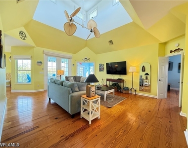 1296 Grand Canal Drive - Photo Thumbnail 5