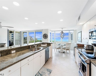 5550 Heron Point Drive - Photo Thumbnail 5