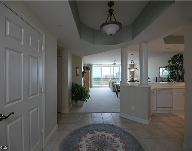 430 Cove Tower Drive - Photo Thumbnail 6