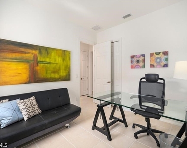 8519 Chase Preserve Drive - Photo Thumbnail 15