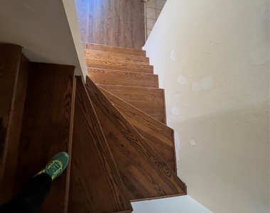 553 Roanoke St Drive - Photo Thumbnail 9