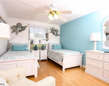 7753 Haverhill Court - Photo Thumbnail 21