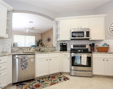 7753 Haverhill Court - Photo Thumbnail 15