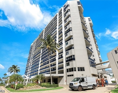 4041 Gulf Shore Boulevard N - Photo Thumbnail 19