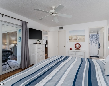 5419 Rattlensake Hammock Road - Photo Thumbnail 10