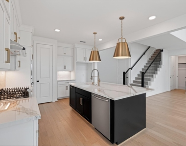 9437 Pacific Crest Ct - Photo Thumbnail 3