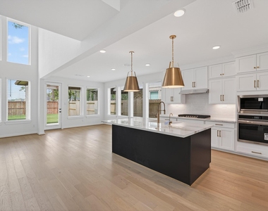 9437 Pacific Crest Ct - Photo Thumbnail 39