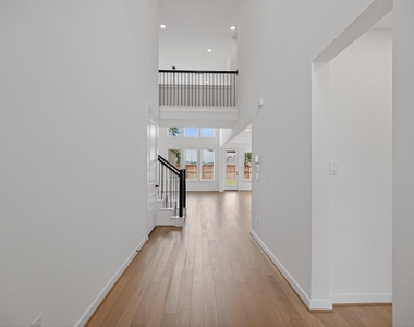 9437 Pacific Crest Ct - Photo Thumbnail 44