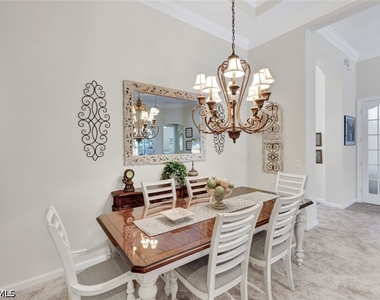 16208 Parque Lane - Photo Thumbnail 10