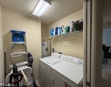 9844 Venezia Circle - Photo Thumbnail 30