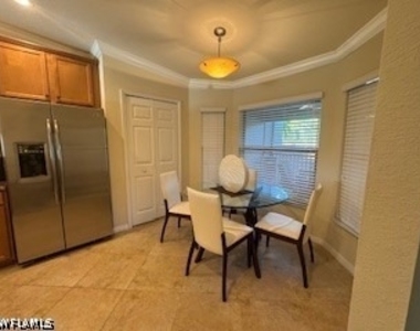9844 Venezia Circle - Photo Thumbnail 6