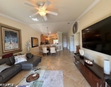 9844 Venezia Circle - Photo Thumbnail 15