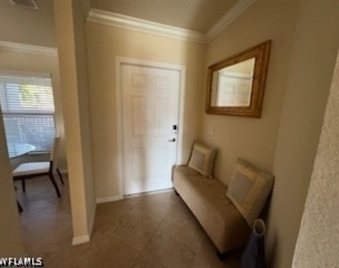 9844 Venezia Circle - Photo Thumbnail 9
