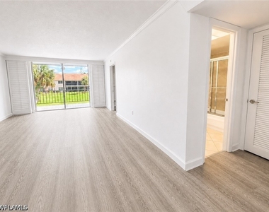 225 Turtle Lake Court - Photo Thumbnail 4