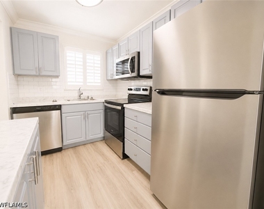 225 Turtle Lake Court - Photo Thumbnail 16
