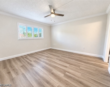 225 Turtle Lake Court - Photo Thumbnail 22