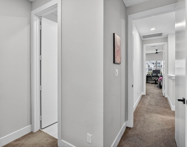 297 Estates Circle - Photo Thumbnail 26