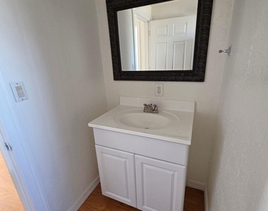 405 Blue Water Boulevard - Photo Thumbnail 23