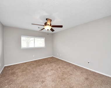 4915 Pecan Grove Drive - Photo Thumbnail 18