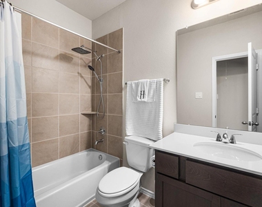 3212 Bright Maple Drive - Photo Thumbnail 18