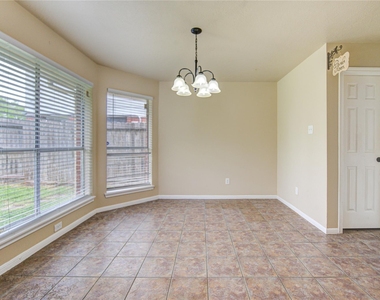 138 W New Meadows Drive - Photo Thumbnail 23