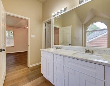 138 W New Meadows Drive - Photo Thumbnail 39