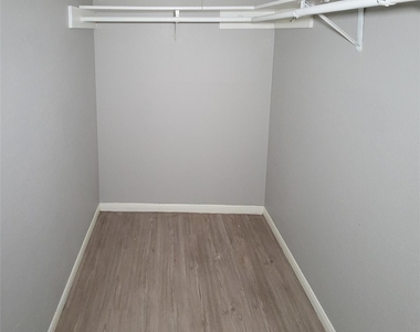 13611 Ravensway - Photo Thumbnail 20
