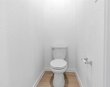 13728 Windward Mist Drive - Photo Thumbnail 15
