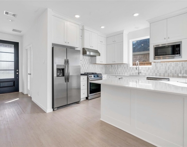 13728 Windward Mist Drive - Photo Thumbnail 4