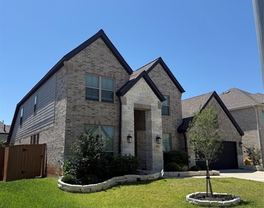 563 Santa Rosa Hills Drive - Photo Thumbnail 2