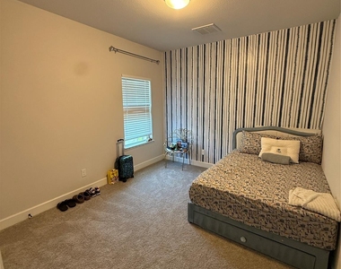 563 Santa Rosa Hills Drive - Photo Thumbnail 44