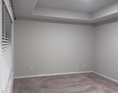 2217 Middle Ridge Drive - Photo Thumbnail 5