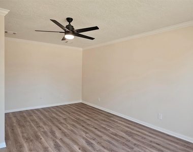 16627 Aldenham Place - Photo Thumbnail 11