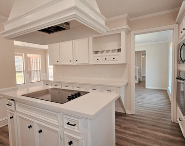 16627 Aldenham Place - Photo Thumbnail 7