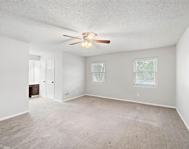 14256 Misty Meadow Lane - Photo Thumbnail 12