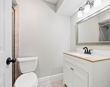 14256 Misty Meadow Lane - Photo Thumbnail 17