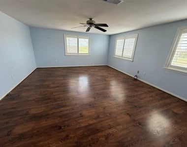 1219 Pilot Lane - Photo Thumbnail 13