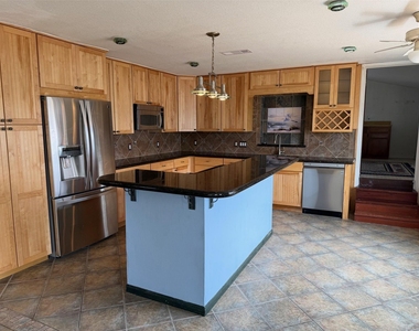 1219 Pilot Lane - Photo Thumbnail 8