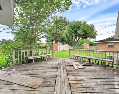 9953 Mango St - Photo Thumbnail 16