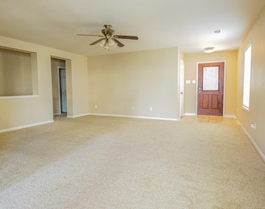 18014 Shady Cypress Lane - Photo Thumbnail 10