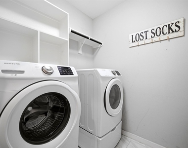 605 Dumble Street - Photo Thumbnail 33