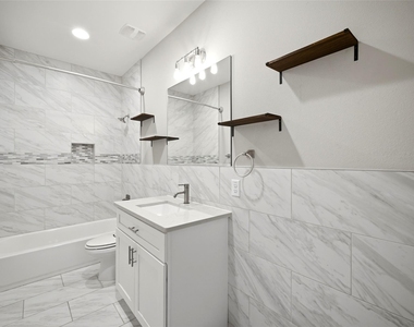 605 Dumble Street - Photo Thumbnail 39