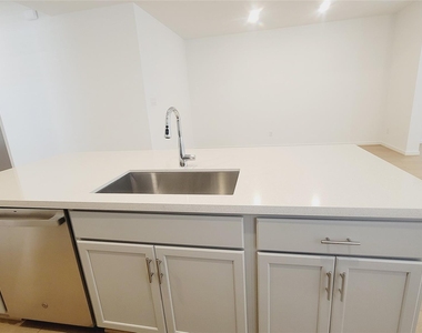 21523 Banpo Bend Drive - Photo Thumbnail 18